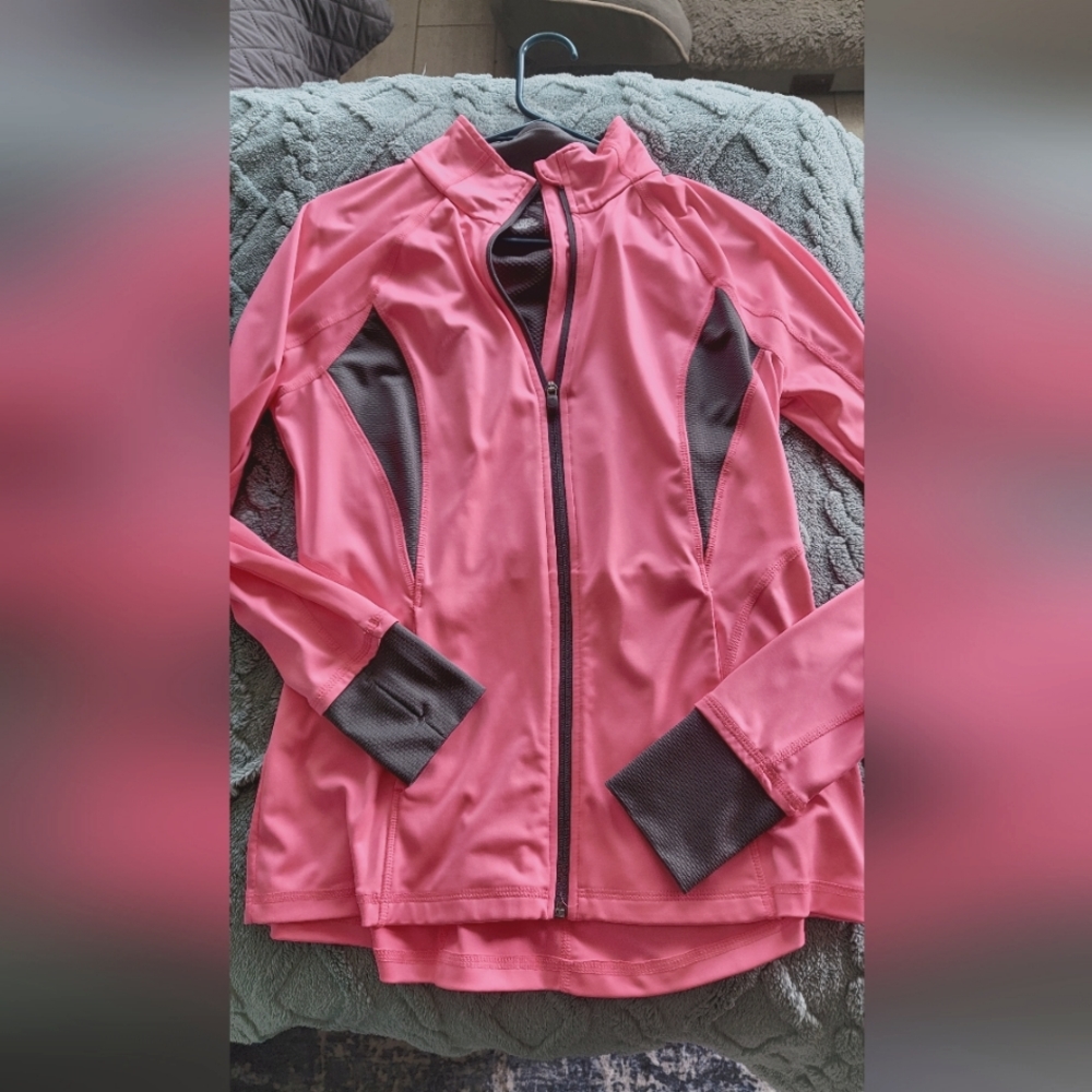 Ladies zip up jacket